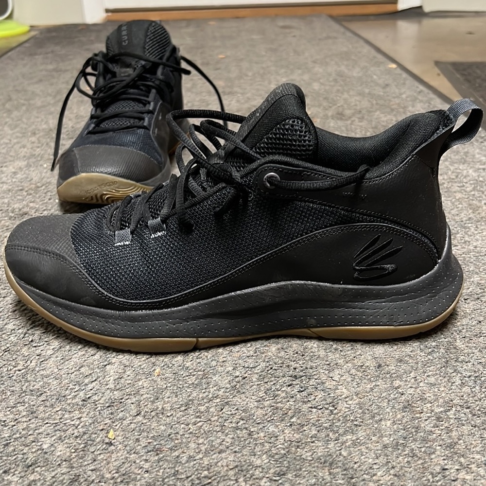 Curry 3Z5 - Picture 4 of 6